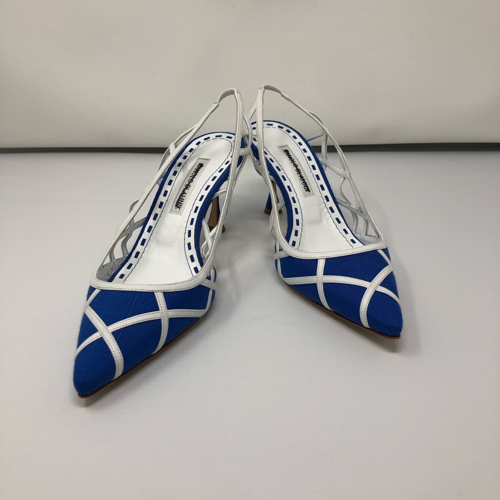 Manolo Blahnik Carolyne slingbacks